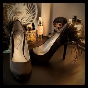 Feather High Heels